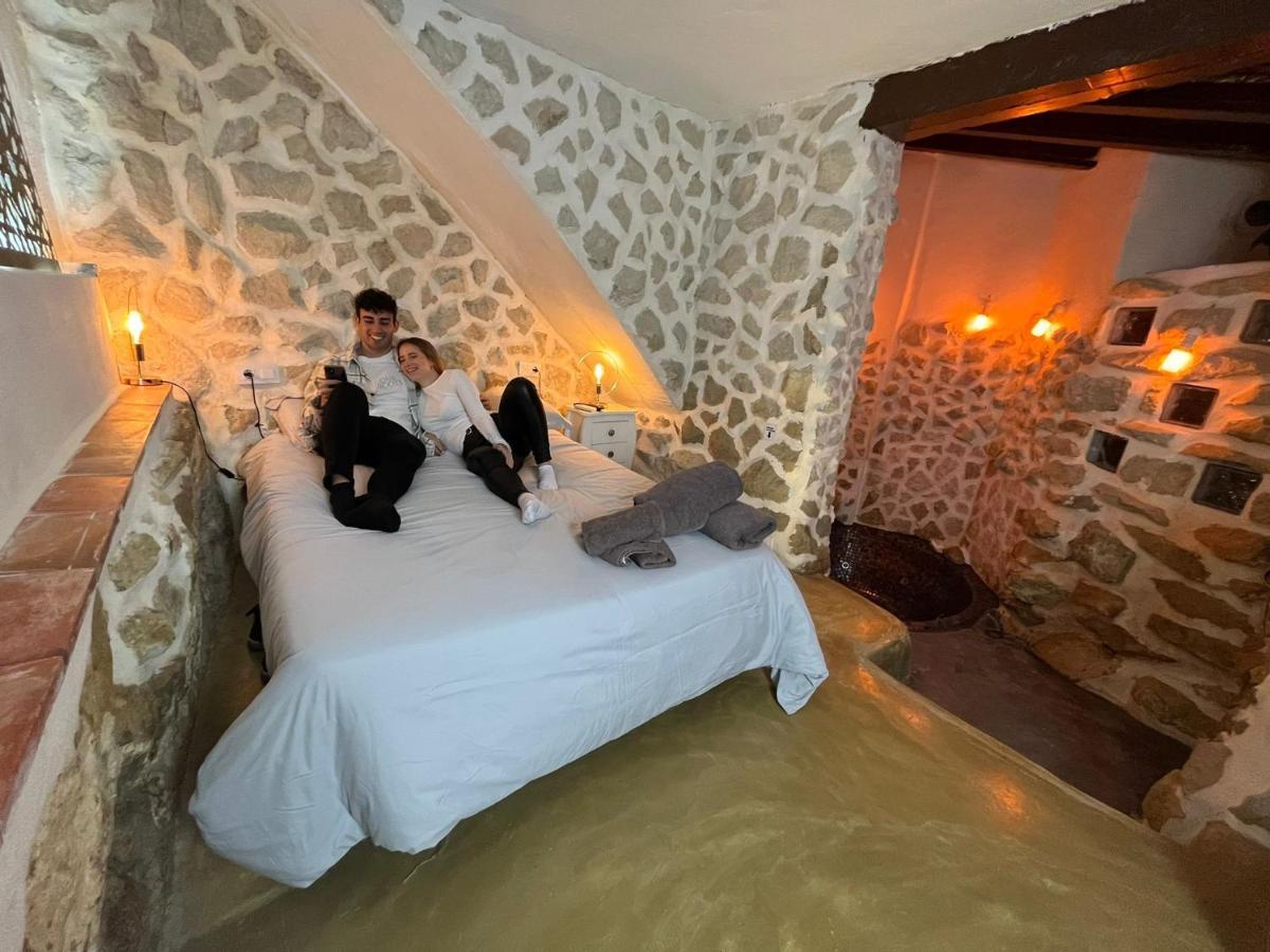 Fortress Jacuzzi Suites Xàtiva Extérieur photo