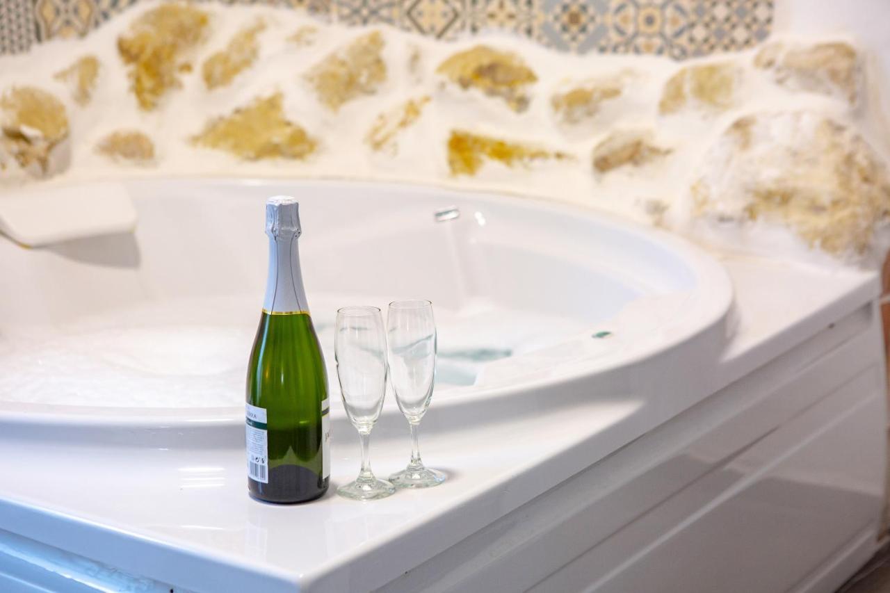 Fortress Jacuzzi Suites Xàtiva Extérieur photo