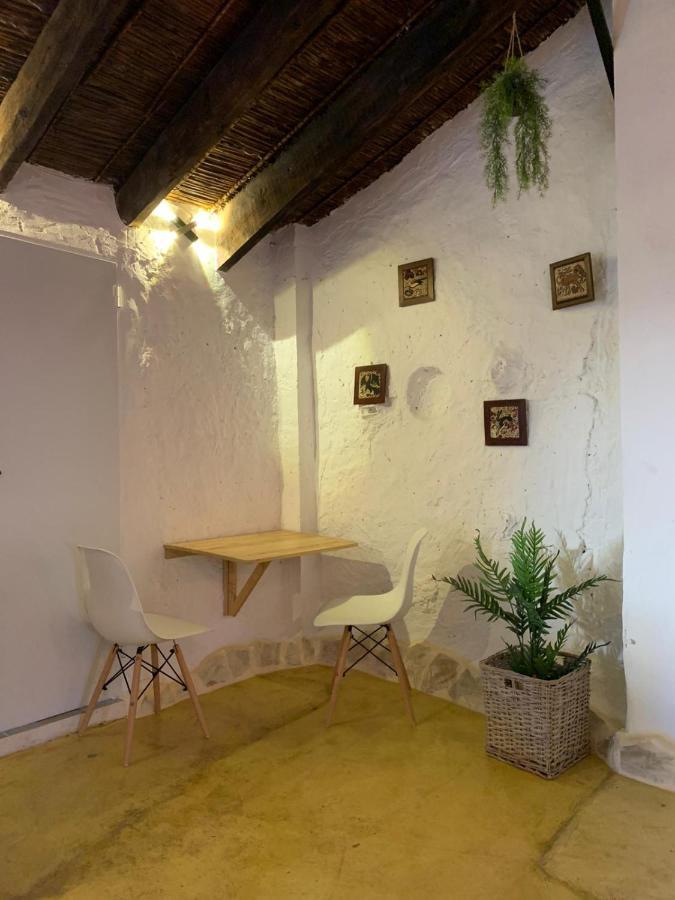 Fortress Jacuzzi Suites Xàtiva Extérieur photo